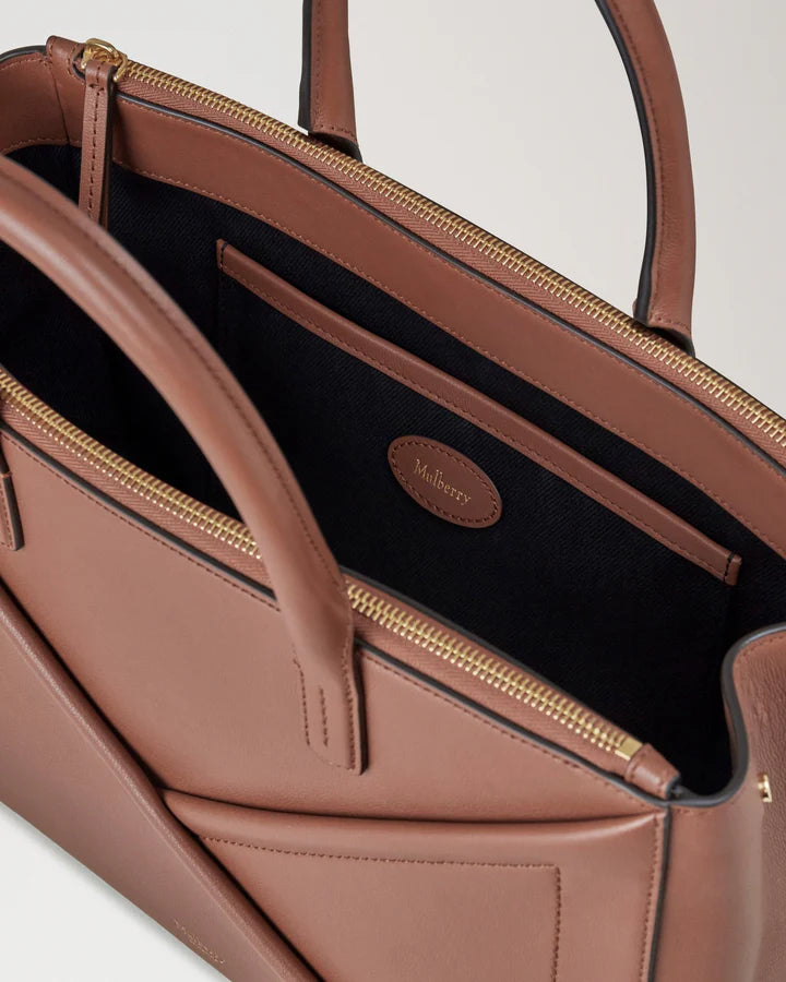 M Zipped Top Handle